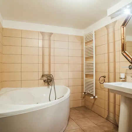 Veritas Boutique Vila فندق