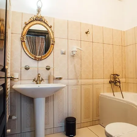 فندق Veritas Boutique Vila كرايوفا