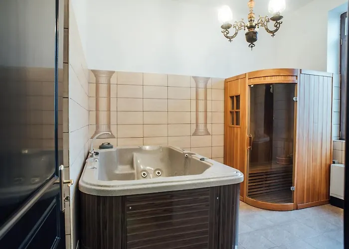 Veritas Boutique Vila 4* קריובה