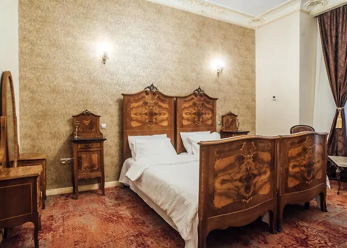 Veritas Boutique Vila 4* קריובה