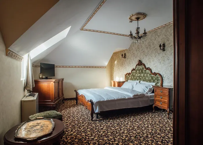 מלון Veritas Boutique Vila 4*